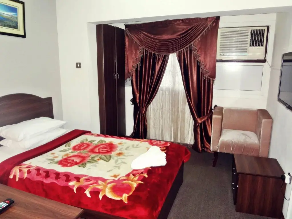 Дубай: Lapaz Hotel