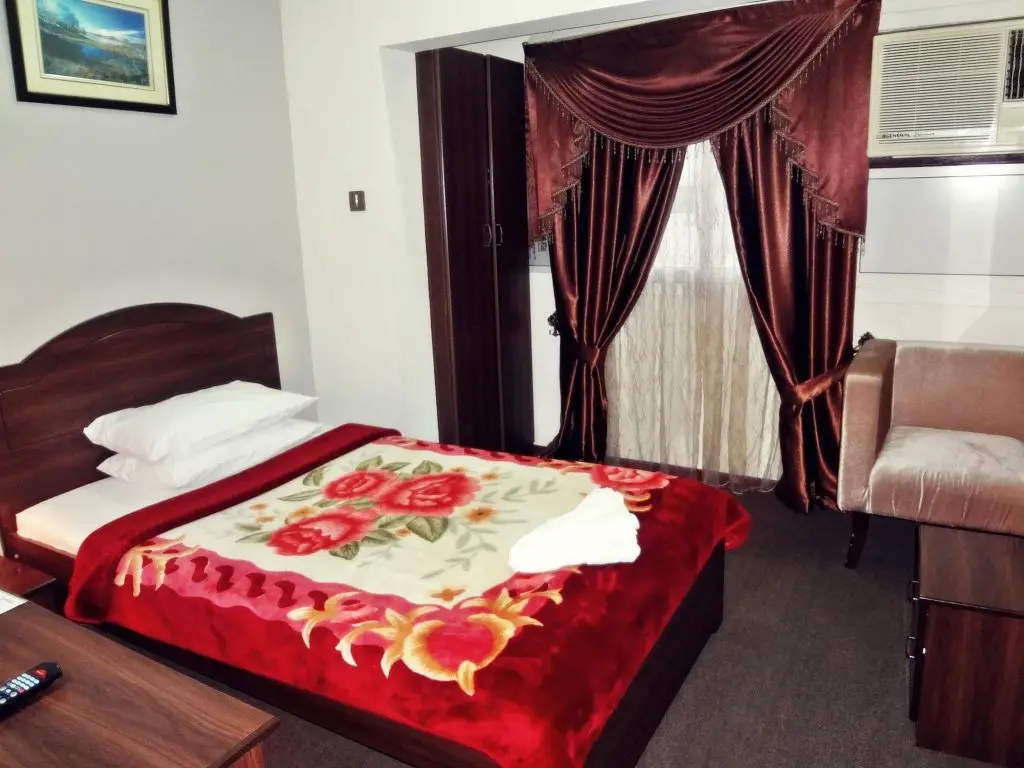 Дубай: Lapaz Hotel