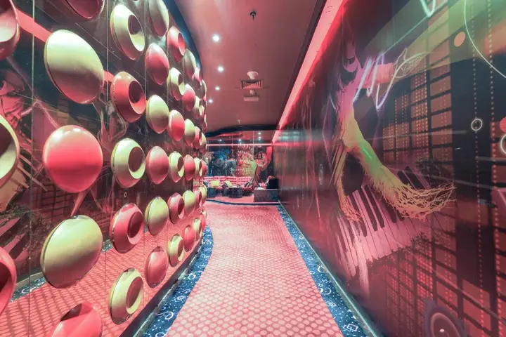 Дубай: Smana Hotel