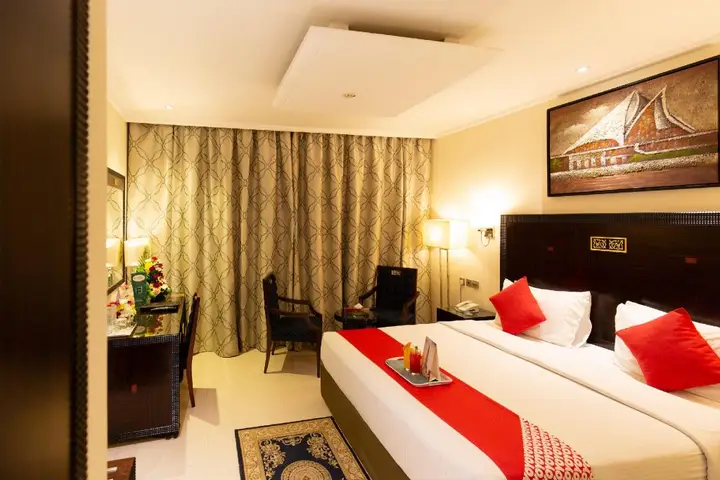 Дубай: Smana Hotel