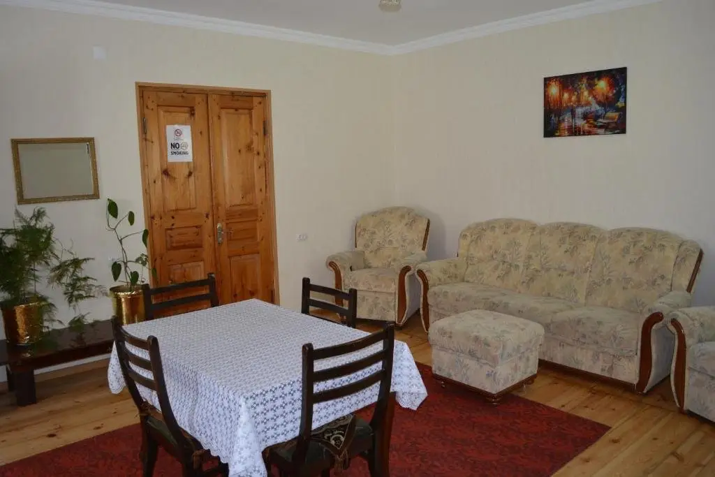 Степанцминда: Ekaterine Guest House
