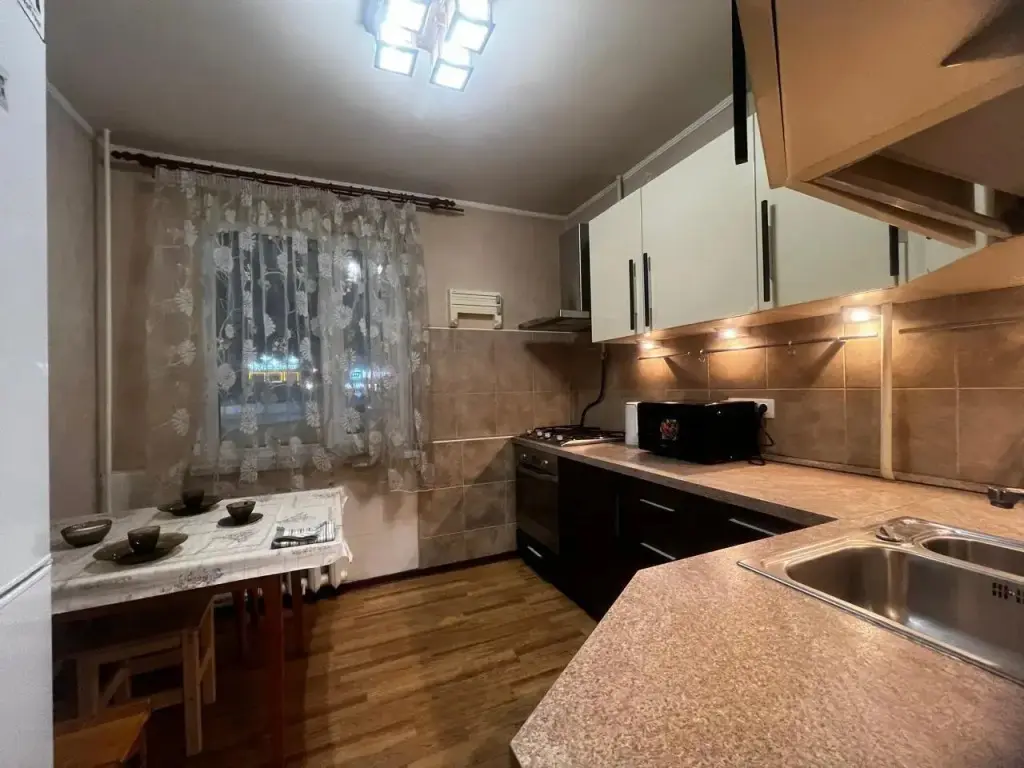 Новый Уренгой: Апартаменты Дом 89 в микрорайоне Советский 6/3