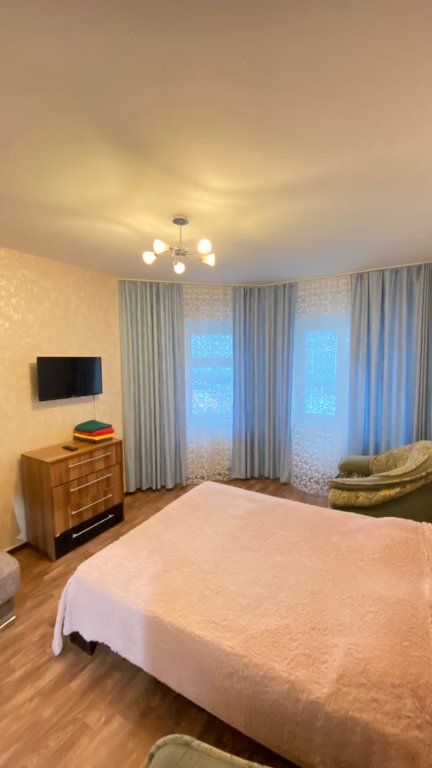 Нижневартовск: Апартаменты Героев Самотлора 18 IncityHotel