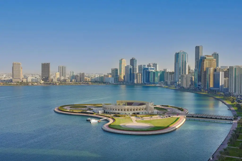 Шарджа: Doubletree By Hilton Sharjah Waterfront Hotel & Suites
