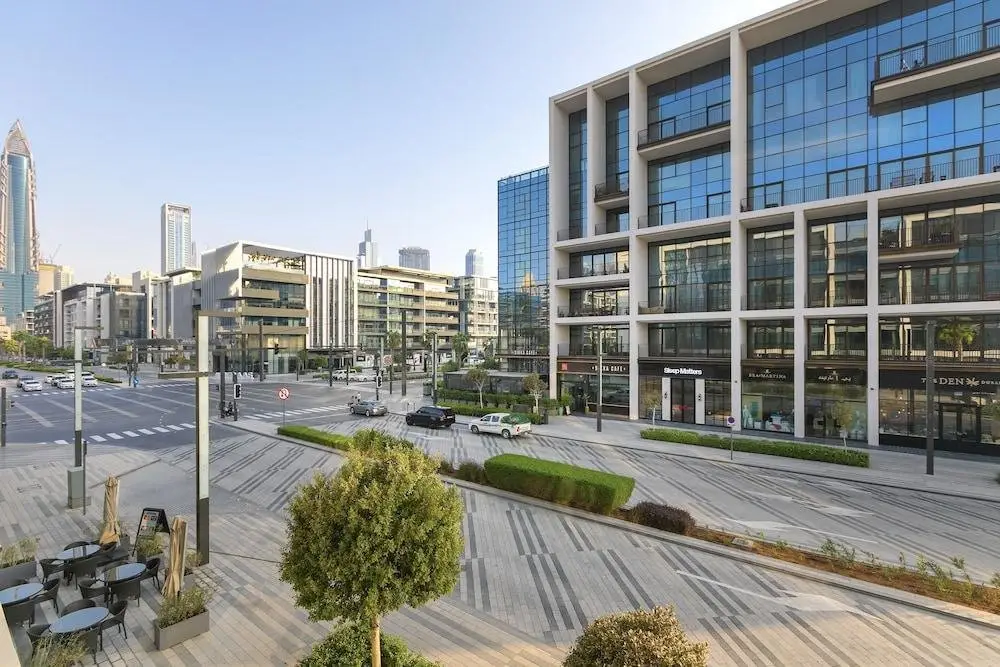 Дубай: Welhome - Luxury Living in Dubai's  City Walk Building 5