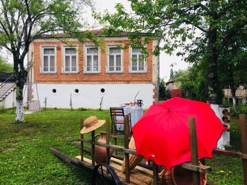 Хони: Lazuri Keria Family Guesthouse