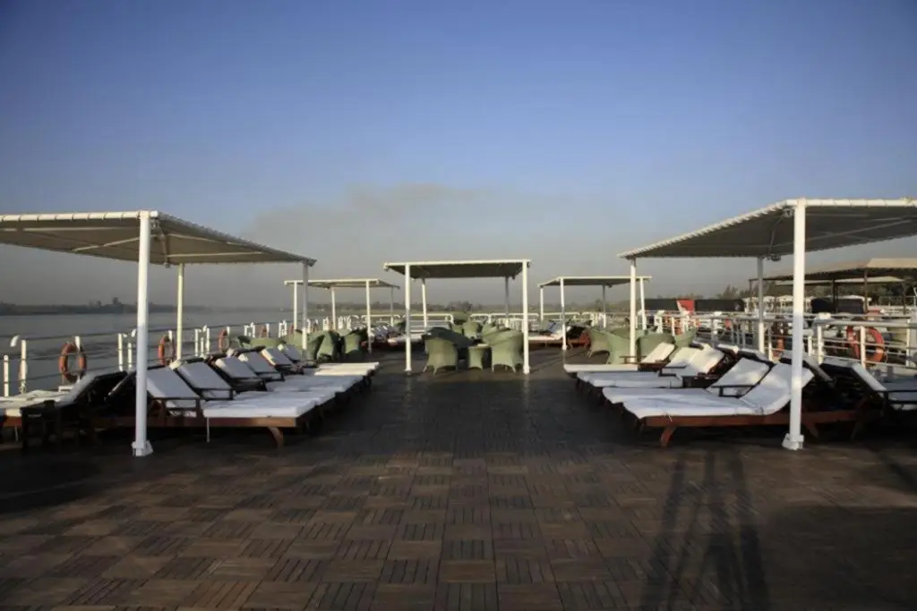 Каир: Movenpick MS Hamees Cruise