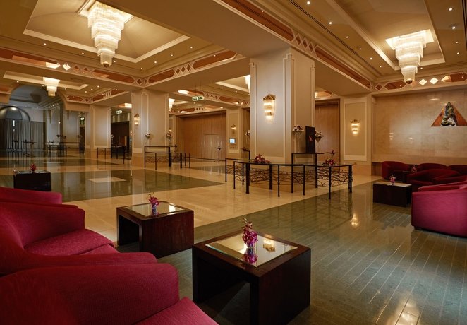Дубай: Milleninium Plaza Downtown Hotel