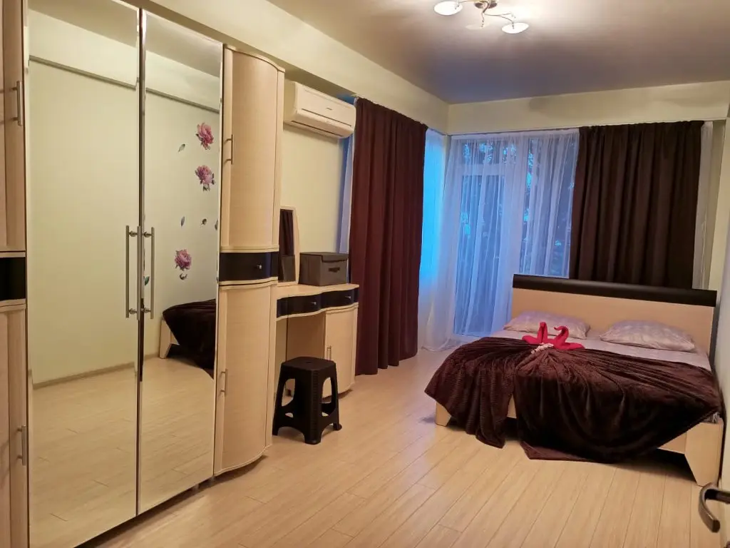 Сочи: Квартира на Тургенева 4А