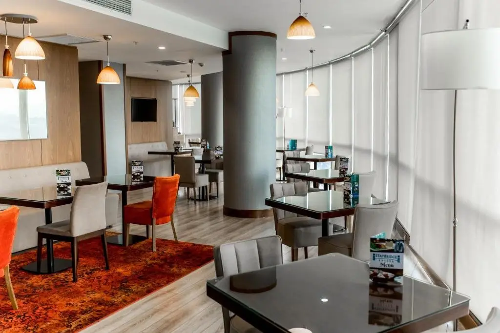 Баку: Отель Parkside Hotel & Apartments