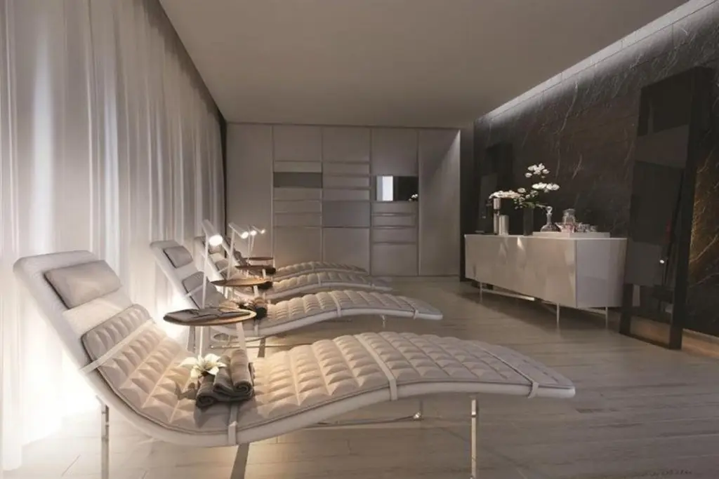 Дубай: Damac Royal Damac Towers