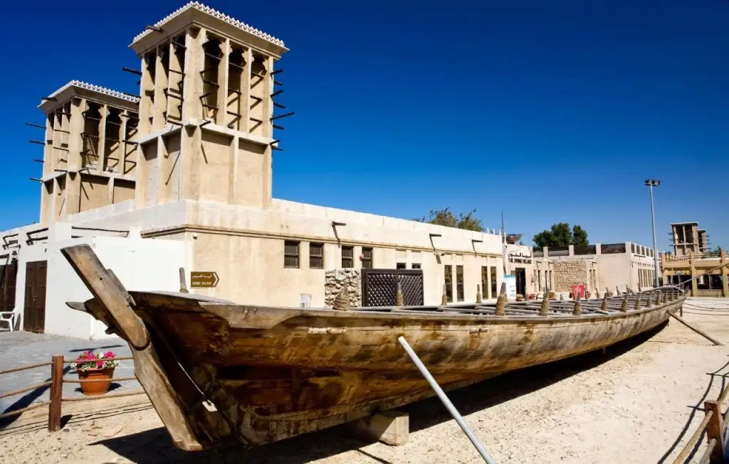 Дубай: Al Khayam Hotel