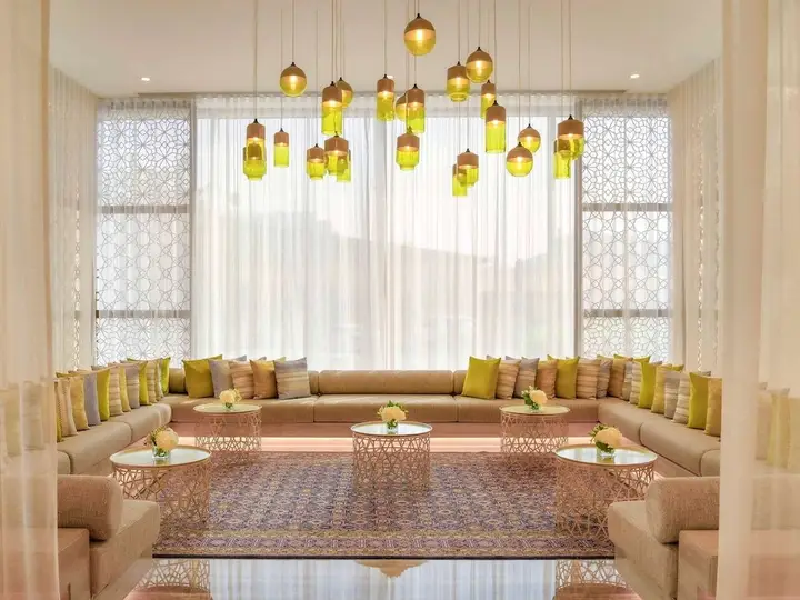 Дубай: Grand Mercure Dubai Airport