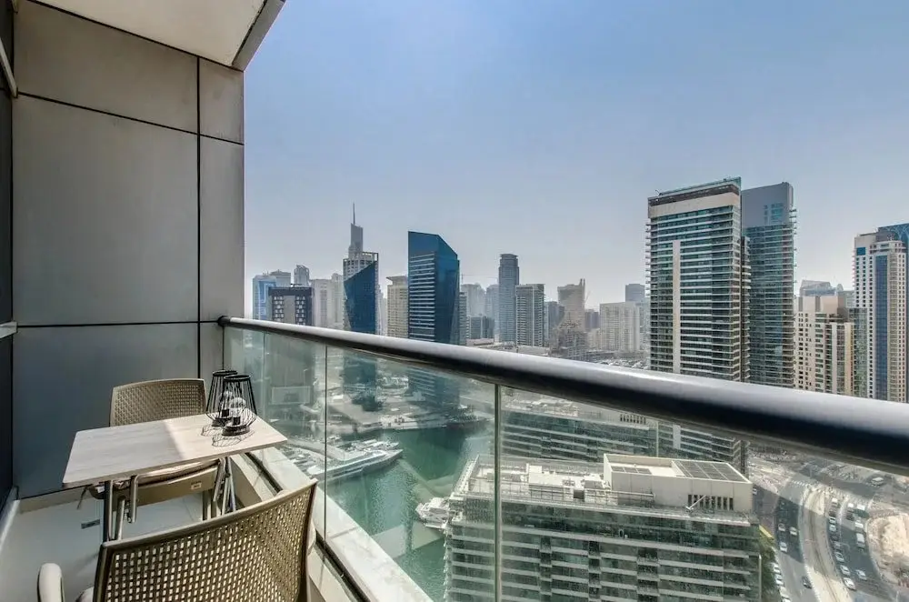 Отель Central Tower — фото 1