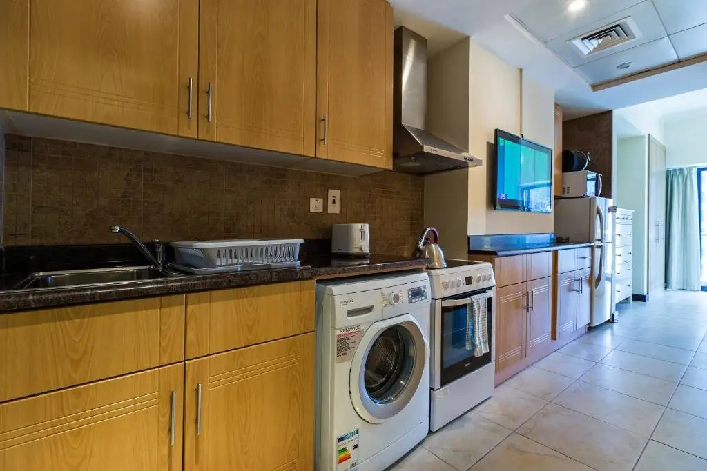 Дубай: Sama Sama - Goldcrest Views 1 JLT