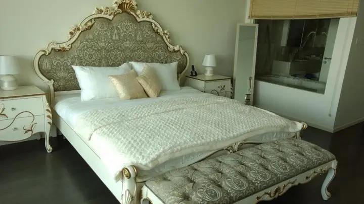Дубай: One Bedroom Apartment - D1 tower