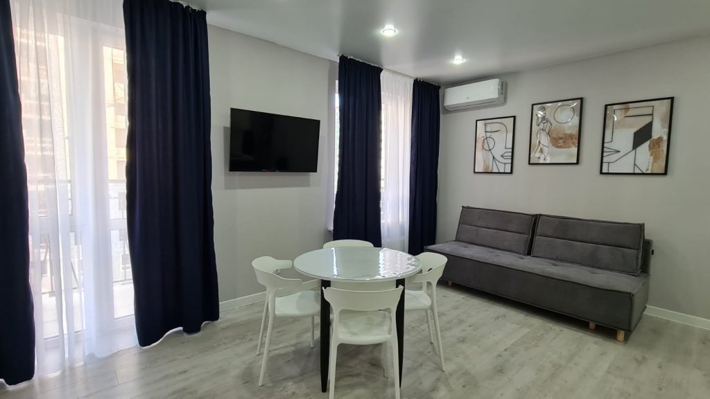 Сочи: Апартаменты SochiHome Флора