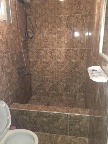 Хони: Hotel Didebuli+