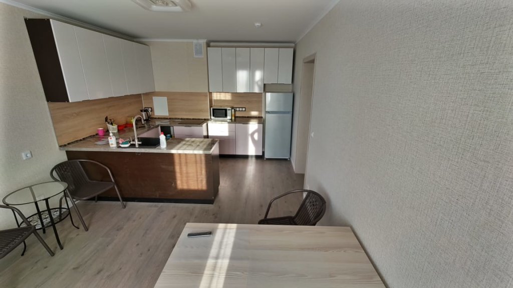 Апартаменты 3х Комнатная Квартира на 15 Этаже — фото 1
