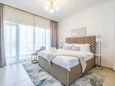 Apartments Delightful Studio with Balcony Burj Al Nujoom — фото 1