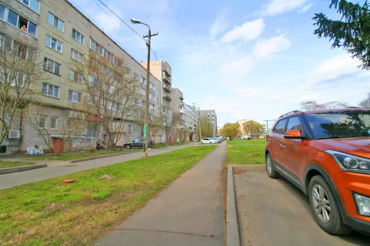 Кириши: Квартира 1к Уютная на Ленина Посуточно Кириши