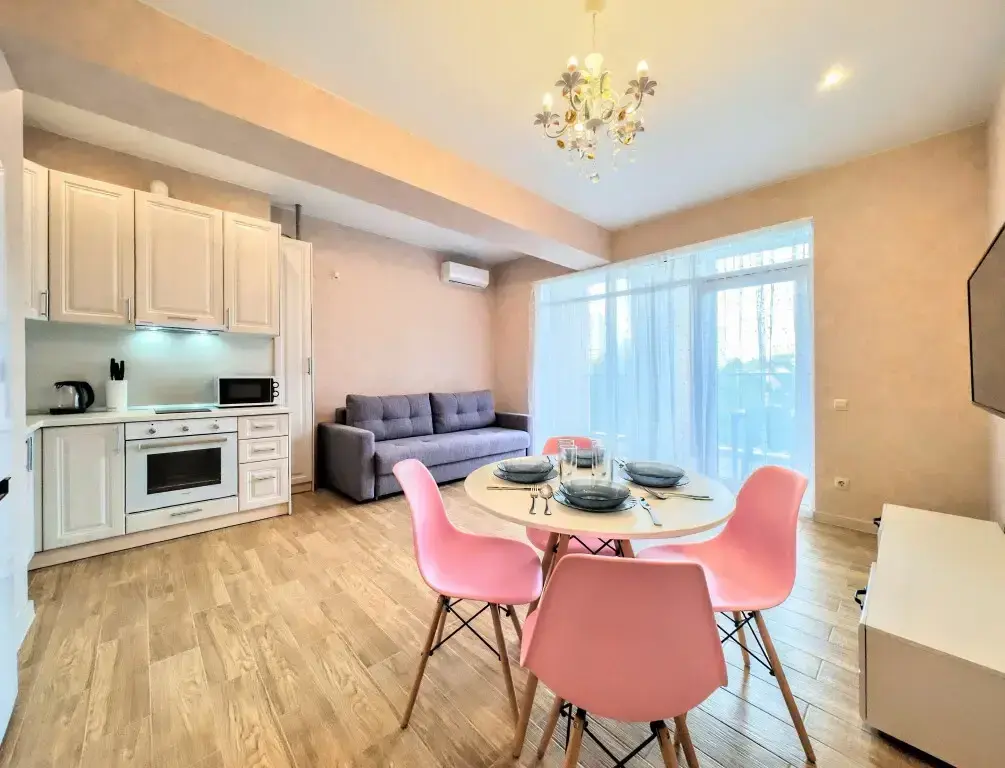 Сочи: Апартаменты M Apartments SvetlanaPark