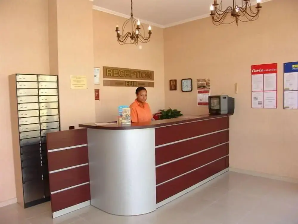 Цагери: Efir Aparthotel