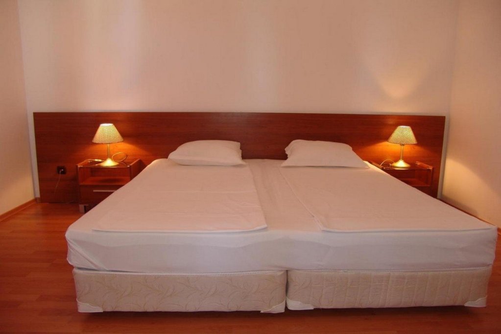 Цагери: Aparthotel Efir