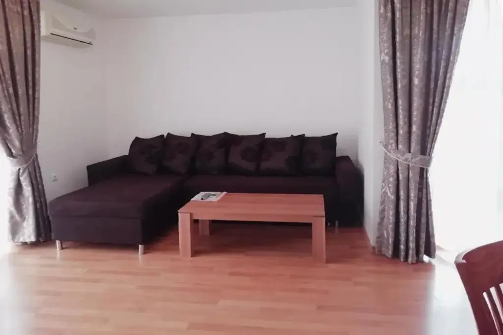 Цагери: Efir Aparthotel