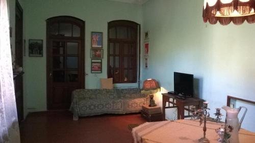 Сигнахи: My House