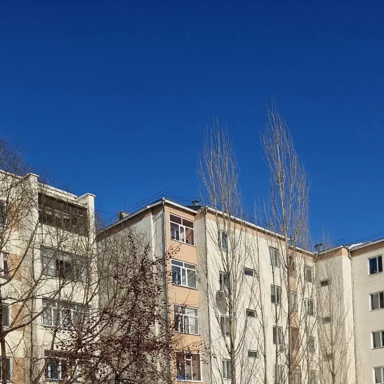 2 комнатная квартира, по суточно, напротив ТД Сырымбет — фото 1