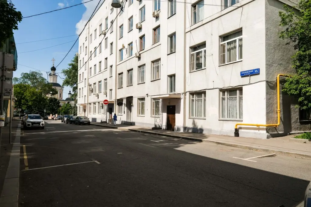 Москва: Апартаменты Комфортные на Хохловском 15