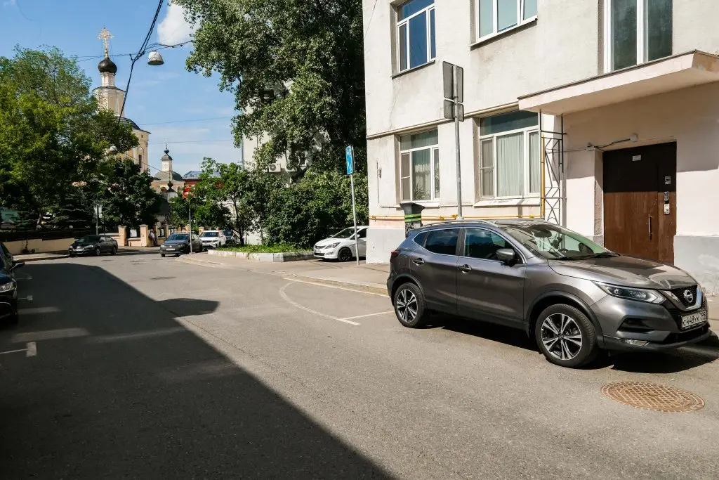 Москва: Апартаменты Комфортные на Хохловском 15