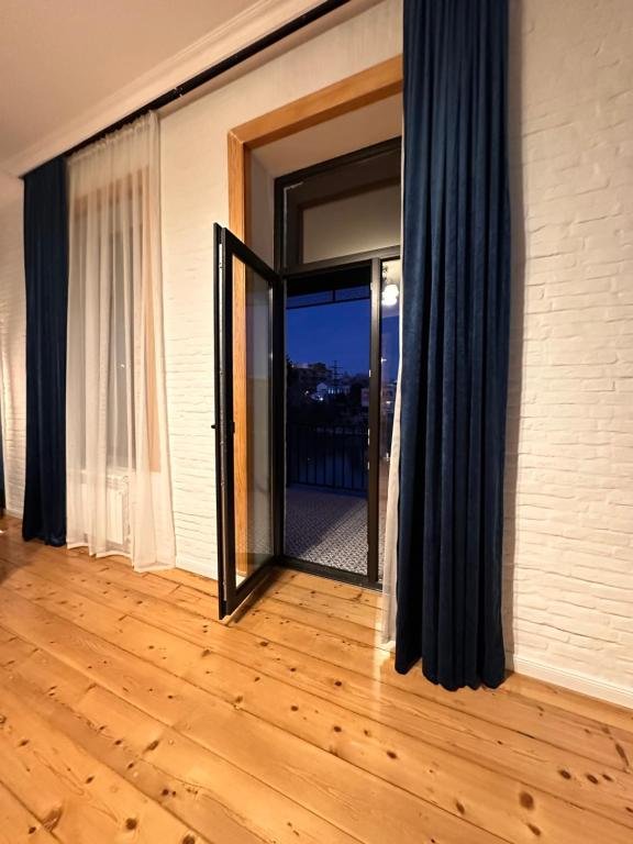 Кутаиси: Apartment Riverside