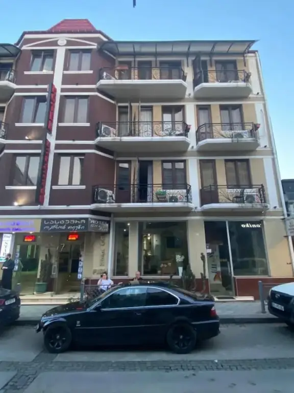 Батуми: Golden Fish Hotel