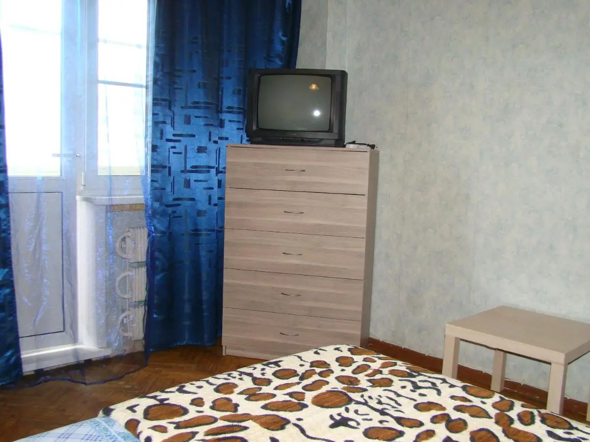 Москва: Меблированные комнаты Otelplus na Vernadskogo