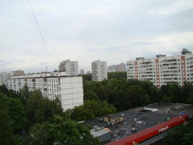 Москва: Меблированные комнаты Otelplus na Vernadskogo