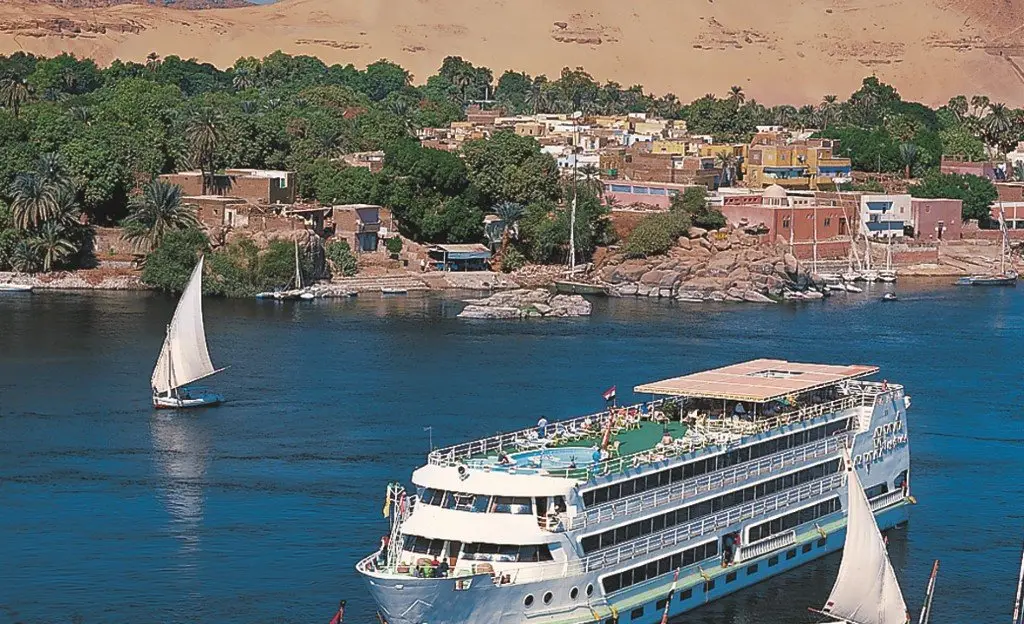 Луксор: Ms. Mahrousa Nile Cruise