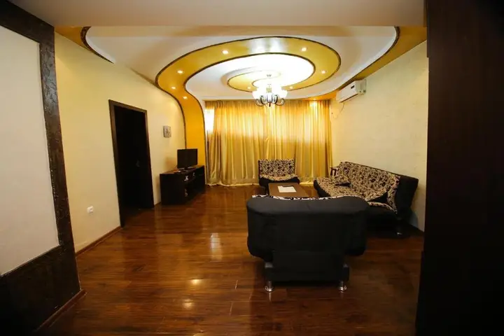 Кутаиси: Apartment George