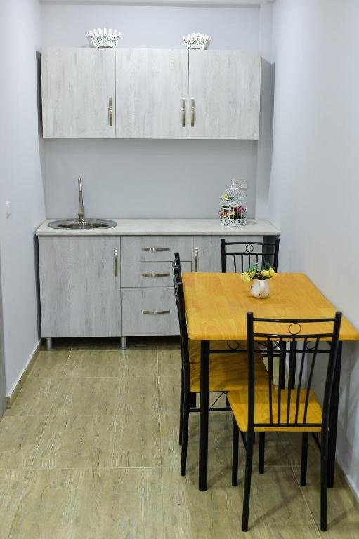 Кутаиси: Archy's Home
