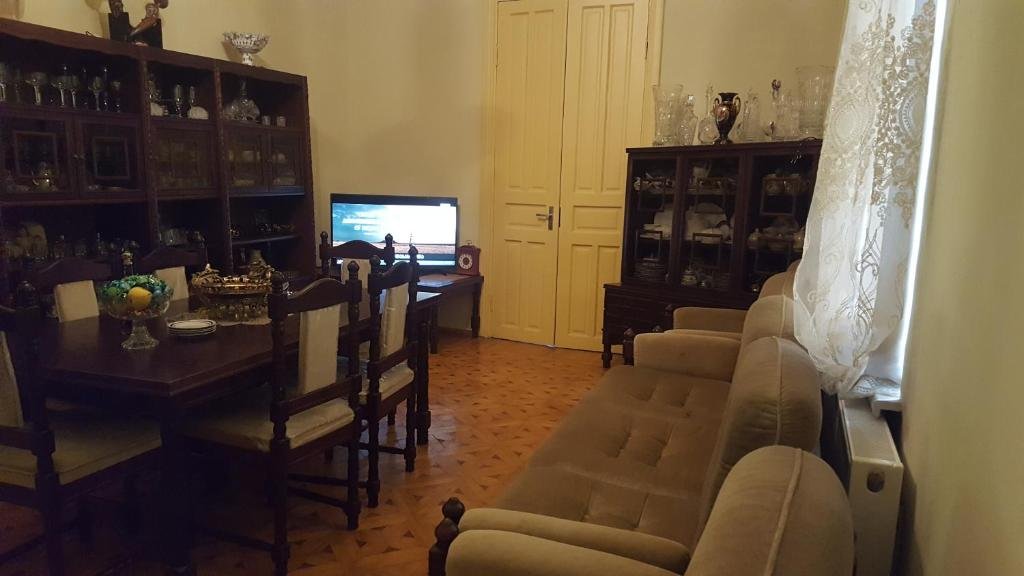 Кутаиси: Central Apartment