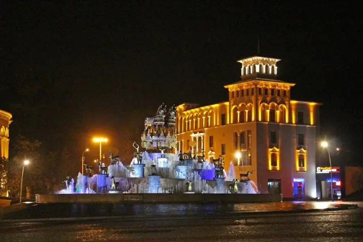 Кутаиси: Bagrati House