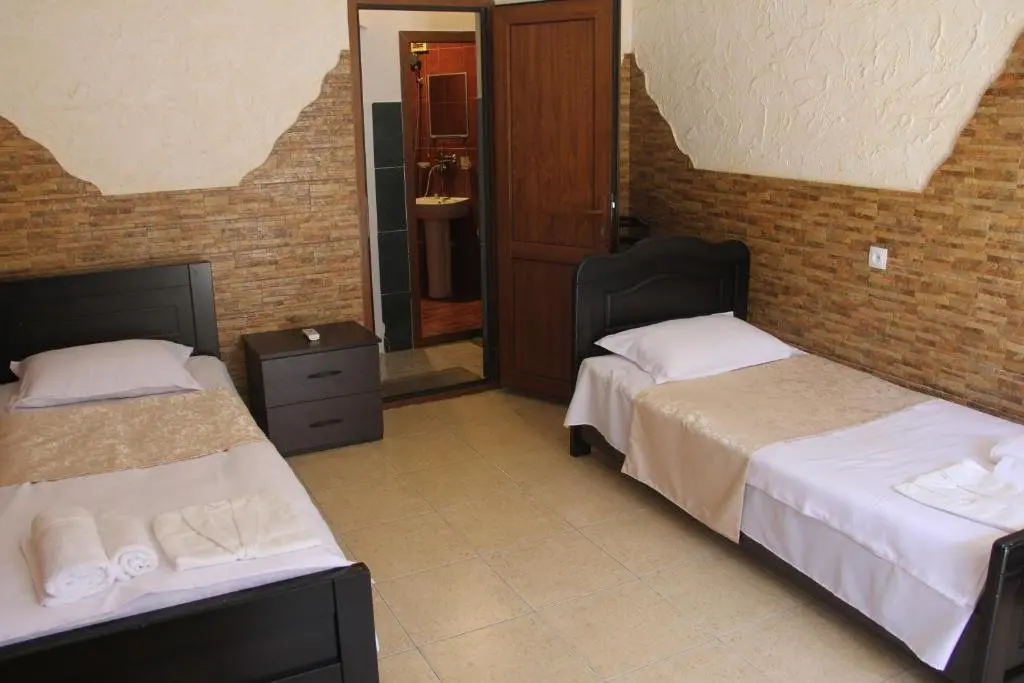 Кутаиси: Roshu Guesthouse