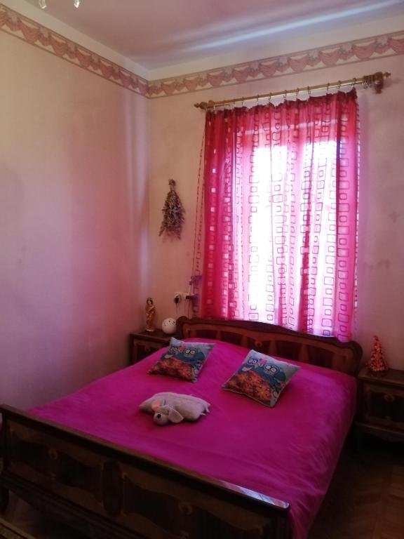 Кутаиси: Kutaisi guesthouse