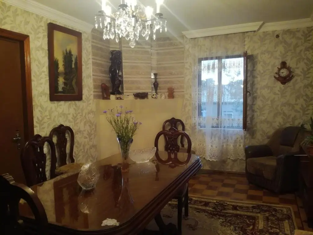 Кутаиси: House In The Nature