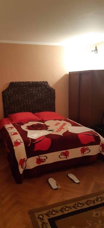 Кутаиси: Ninos Apartment in the Heart of Kutaisi