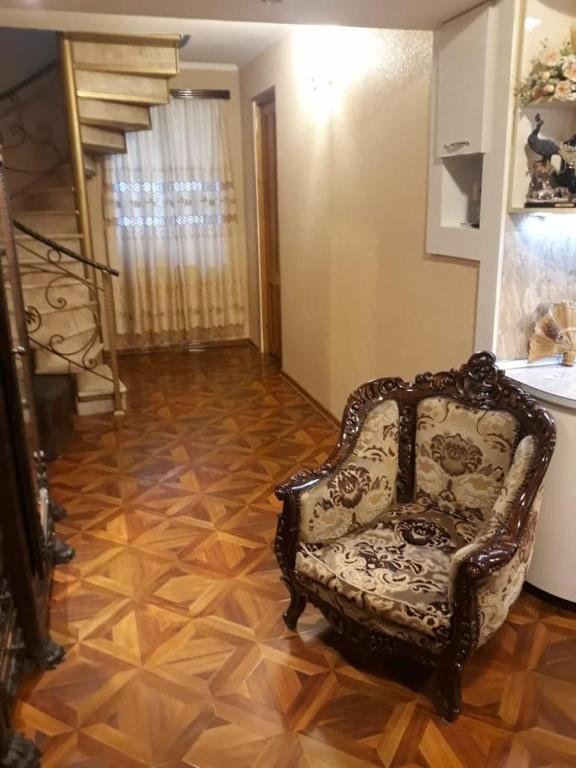 Кутаиси: Mari's Home