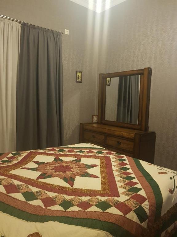 Кутаиси: G.K's Home