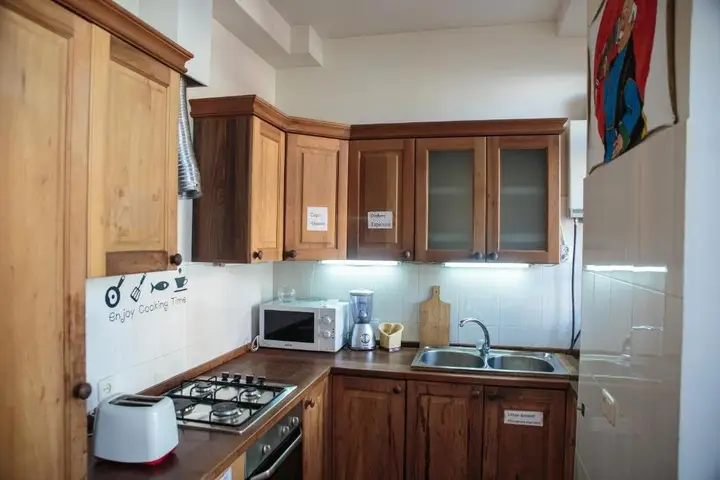 Тбилиси: Cozy Hostel