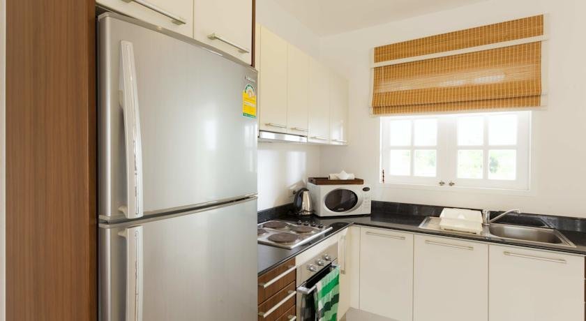 Тхаланг: Ocean Breeze Resort & Apartments